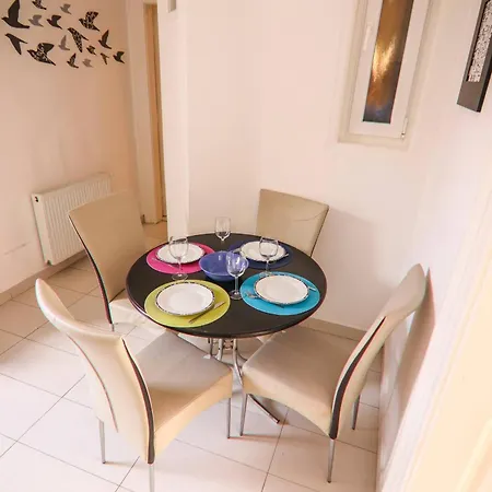 Anett's Downtown Apartman *